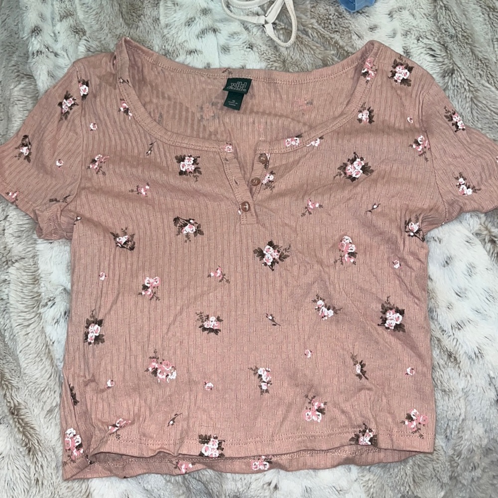 crop top